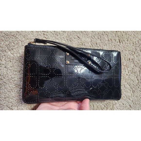 Kate Spade wristlet - Picture 1 of 9